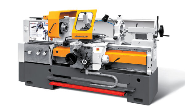 Universal Center lathe machine -All geared Brand:ZMM Made in Bulgaria